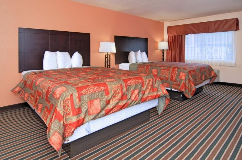 Palm Aire Hotel And Suites Weslaco Room photo